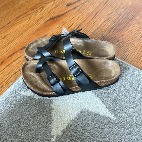 Birkenstock shoes - Picture 2 of 4
